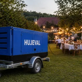 Letní svatba na zahradě babičky: jak to celé od cateringu po světla zaplatila pronájmem